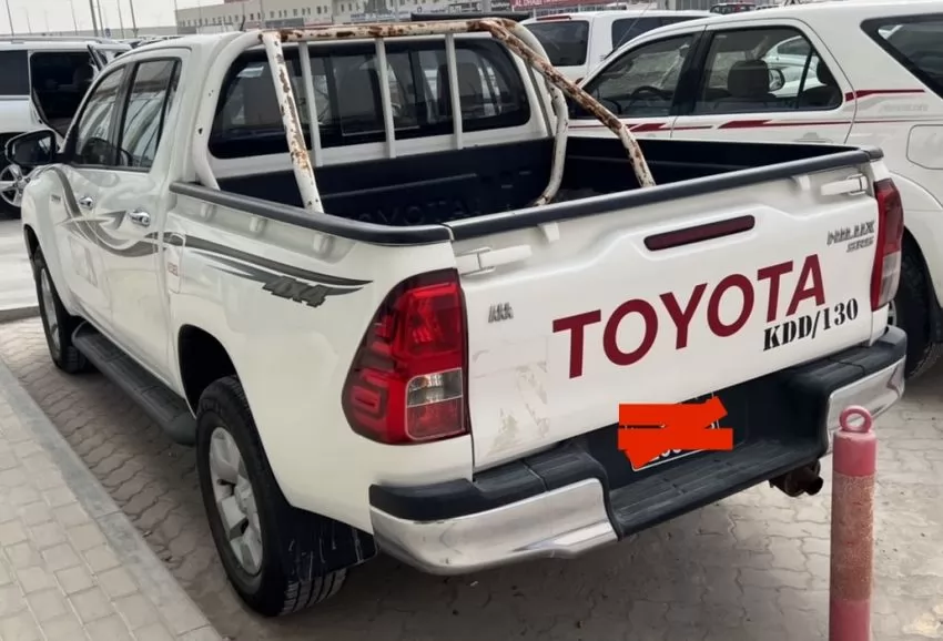 مستعملة Toyota Hilux للبيع في دمشق #20028 - 1  صورة 